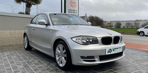 [viana0002] BMW 118 Coupé